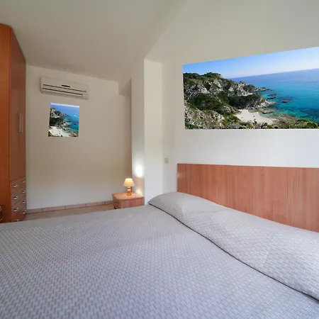 Rosy Aparthotel