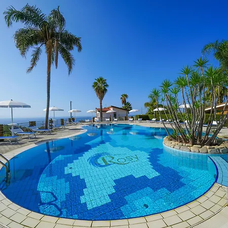 Rosy 4* Capo Vaticano