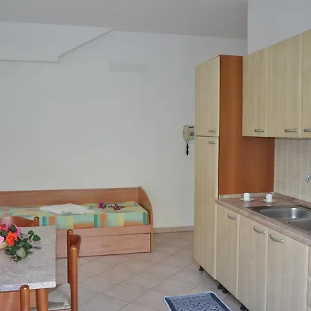 Rosy 4* Capo Vaticano