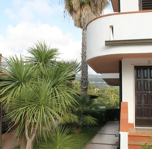 Rosy Lägenhetshotell