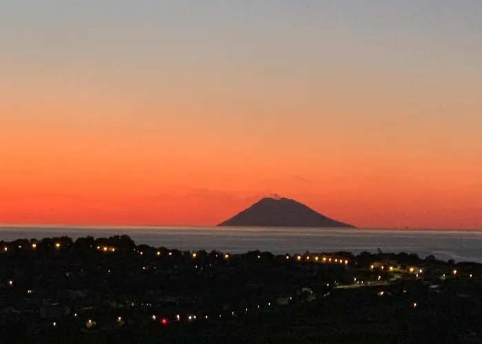 Rosy アパートホテル