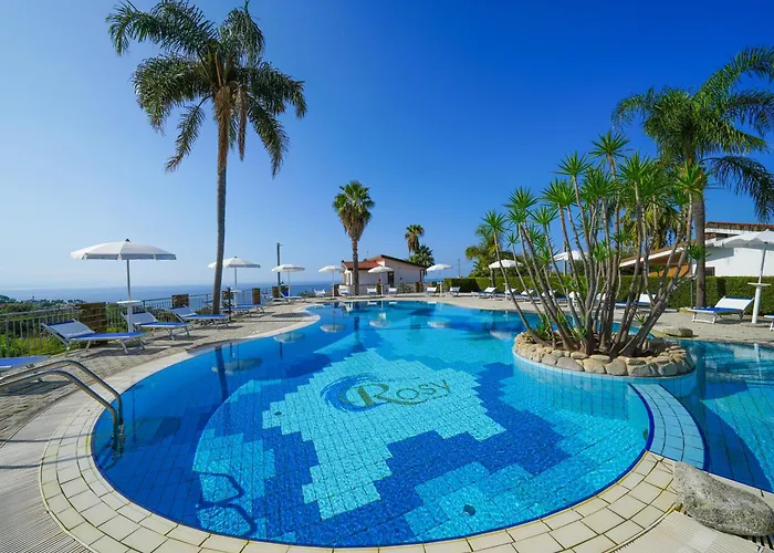 Rosy 4* Capo Vaticano