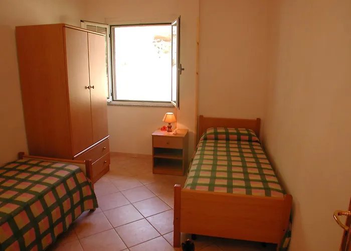 Rosy Lägenhetshotell 4*